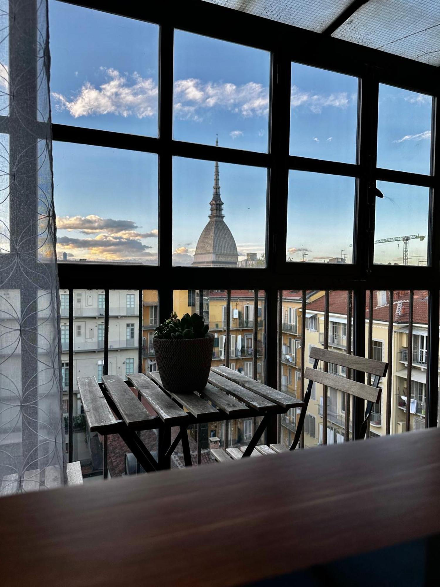 Le Finestre Sulla Mole Daire Torino Dış mekan fotoğraf